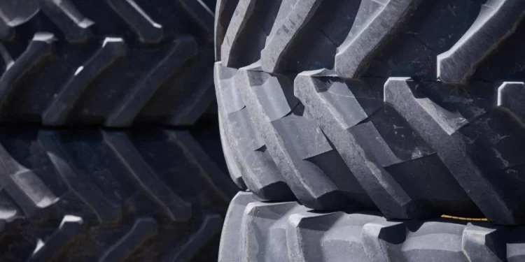 Governo mantém tarifa de importação de pneus de caminhão