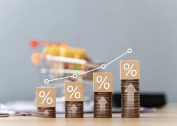 Selic em alta: juros afetam a vida de quem aluga máquinas