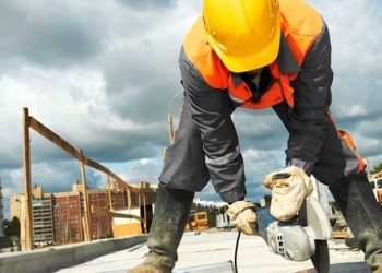 Como evitar golpes no aluguel de equipamentos?