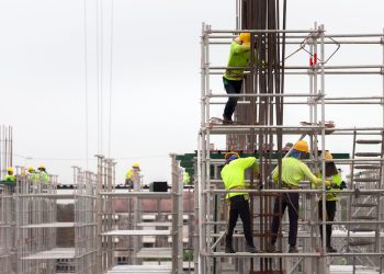Andaimes: manutenção garante segurança e durabilidade, após as obras