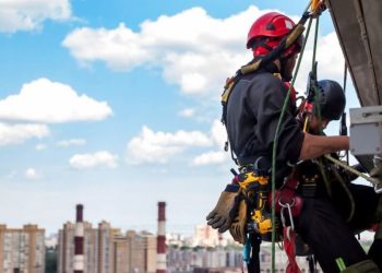 Entenda melhor as medidas de segurança no trabalho em altura