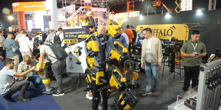 ANALOC Rental Show 2026 será realizada no mês de julho, em São Paulo