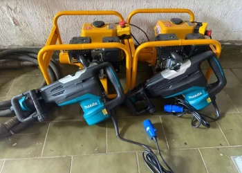 Olhar feminino na locação de marteletes